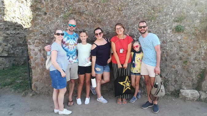Ancient Roman Adventure: Colosseum, Roman Forum & Palatine Hill with Alessandra - The Colosseum: more than a big oval