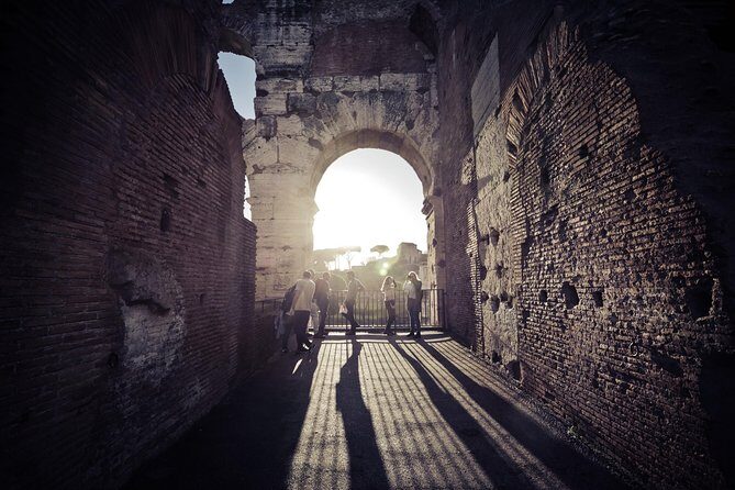Ancient Rome Guided Tour: Colosseum, Forum and Palatine - Hearing the Guide Clearly: The Value of Wireless Headsets