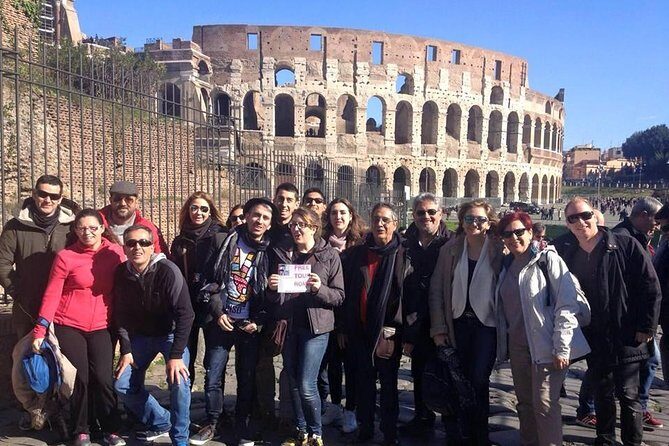 Colosseum and Roman forum. - Meeting up at Palazzo Venezia and getting your bearings