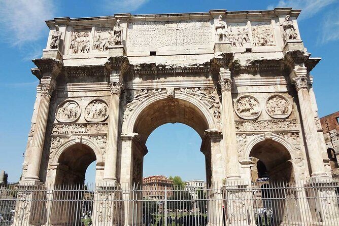 Colosseum and Roman Forum Treasure Hunt Tour for Kids & Families - Private group pacing: why it matters with kids