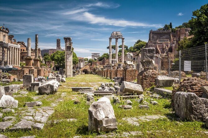 Colosseum Arena Floor Guided Group Tour with Roman Forum and Palatine Hill - Price and value: Why a $55 group tour can make sense