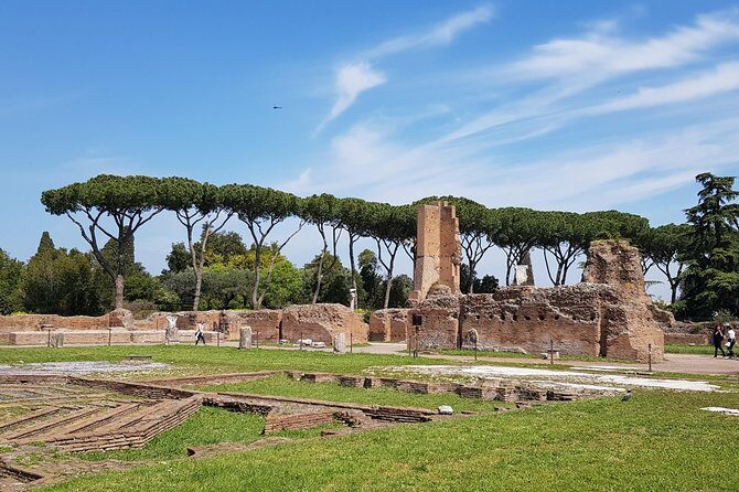 Colosseum Arena Floor, Roman Forum and Palatine Hill Guided Tour - Live Guide + Headsets: Why This Beats a Standalone Ticket