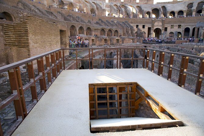 Colosseum Arena & Roman Forum Guided Tour - Meeting point reality and how to avoid stress