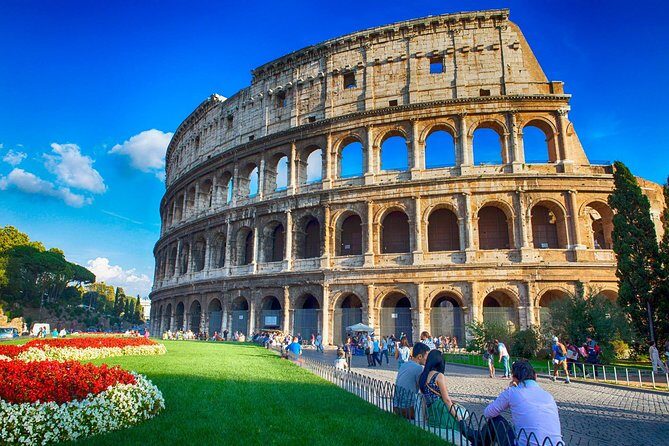 Colosseum Arena tour with Roman Forum and Cesar's Palace - Entering The Colosseum: First and Second Levels, Arena-Adjacent Reality