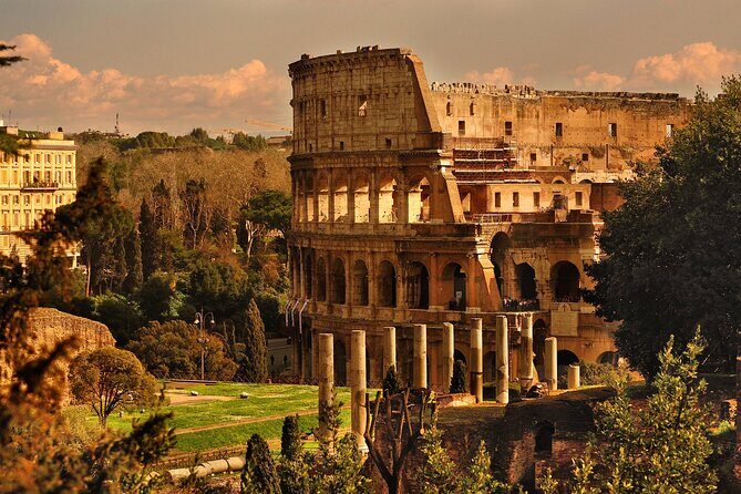 Colosseum Gladiator's Arena and Roman Forum Guided Tour - Who this tour fits best