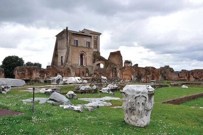Colosseum, Palatine hill and Roman forum Access with audio guide - Stop 2: Palatine Hill, Rome’s Power Neighborhood