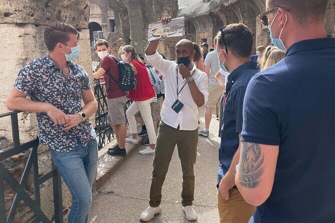 Colosseum, Palatine Hill and Roman Forum Guided Group Tour - Roman Forum: the best balcony effect
