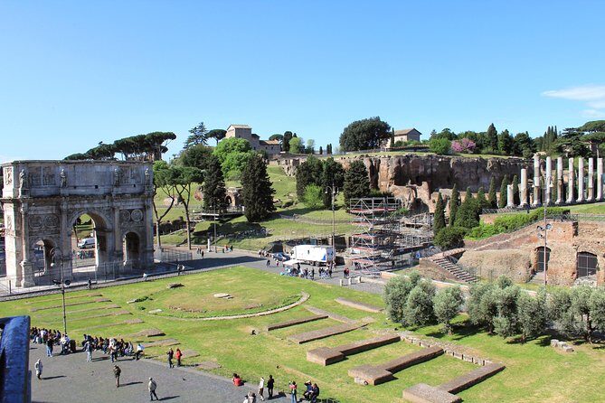 Colosseum, Palatine Hill, and Roman Forum Private Tour - Entering the Colosseum: what the included ticket and reservation actually do