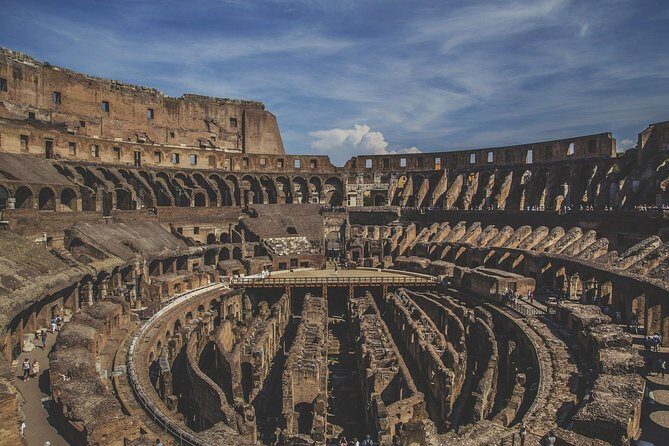 Colosseum, Roman Forum,& Palatine Hill private tour - Palatine Hill in 25 minutes: the viewpoint that makes the Forum make sense