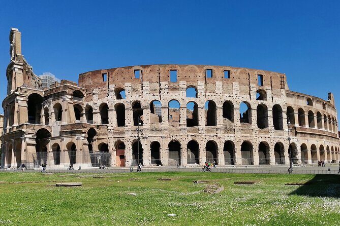 Colosseum with Arena Floor, Roman Forum and Palatine Hill - Private Tour - Why the arena floor changes your Colosseum visit