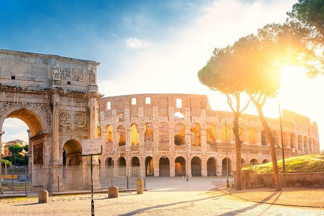 Early Colosseum, Roman Forum and Palatine Hill Guided Tour - Entering The Colosseum: More Than the Usual Photo Spots