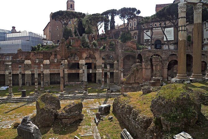 Esclusive Colosseum Tour with Roman Forum & Palatine Hill Access - How the Roman Forum Stop Turns Ruins Into a Story