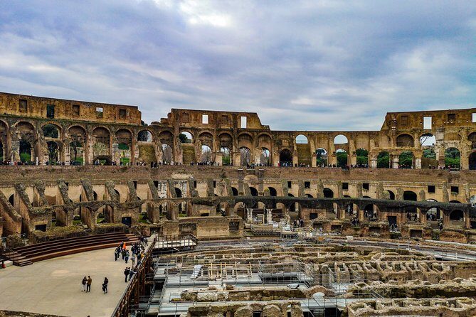 Kids-Tailored Tour of the Colosseum Roman Forum & Palatine Hill - Palatine Hill: the “top of Rome” with views and legends