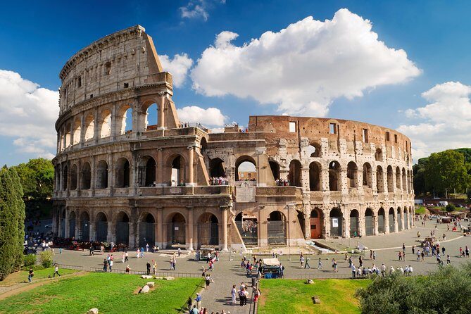 Private Colosseum, Roman Forum, and Palatine Hill Guided Tour - Palatine Hill After the Colosseum: Views That Put Names Back on the Map