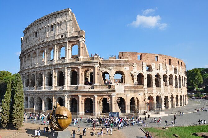Private Colosseum Roman, Forum and Palatine Hill Tour - Upper level and the terrace views over Piazza del Colosseo
