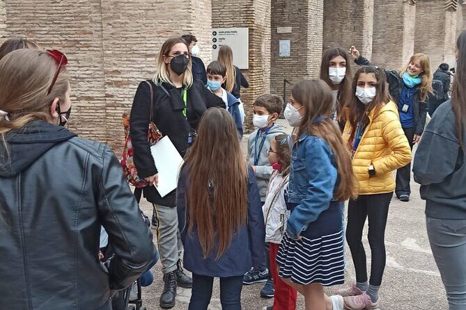 Private Colosseum, Roman Forum & Palatine Hill Guided Tour - Entering the Colosseum the smart way (and what you miss)