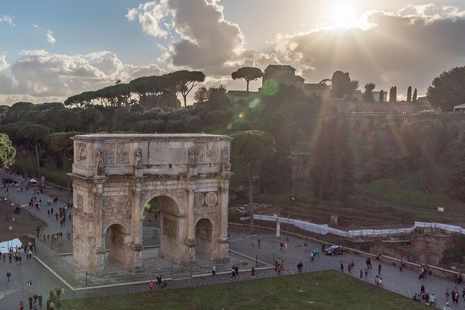 Private Colosseum Tour with Gladiator Arena Floor, Forum and Palatine Hill - Palatine Hill stop: the Flavian Palace and why it matters
