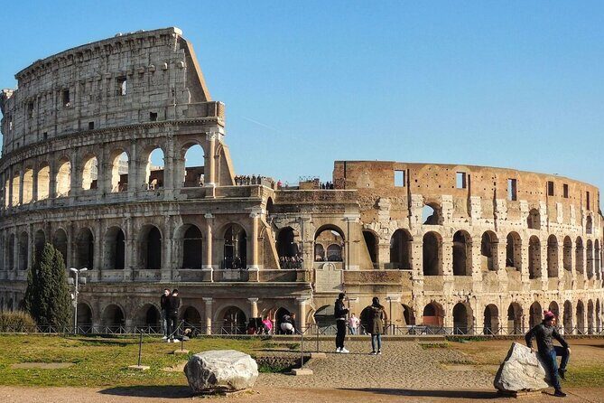 Private Colosseum Tour with Gladiator Arena Floor, Forum and Palatine Hill - Colosseum stop: seeing the 3rd to 5th levels from the arena stage