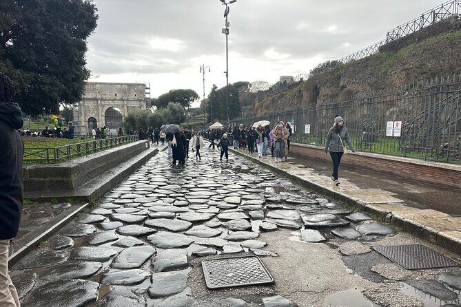 Private Full Guided Tour of Colosseum Roman Forum & Palatine Hill - Should You Book This Tour?