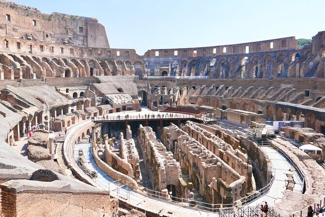 Private Tour of Colosseum Arena with Entrance to Roman Forum - Colosseum history, explained through engineering and power