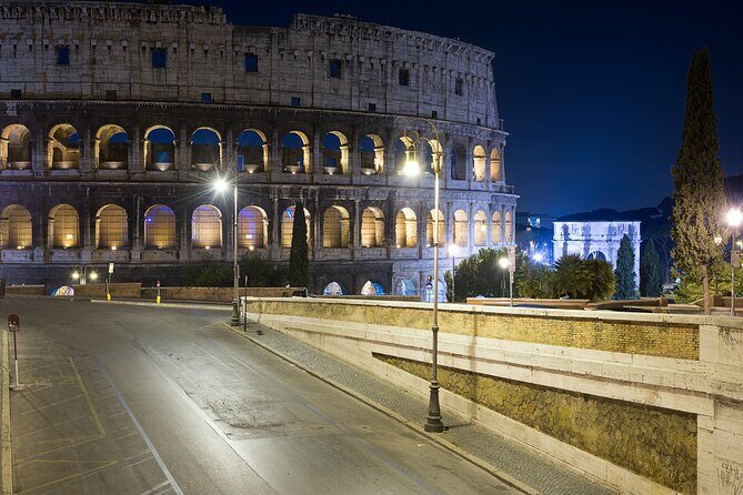 Rome: Best of Colosseum and Roman Forum Small Group Guided Tour - Terrazza Belvedere del Palatino: a short stop with big context