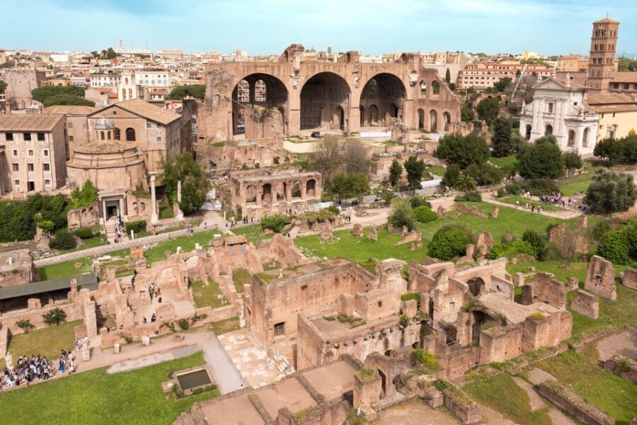 Rome: Colosseum and Roman Forum Access with Audio Guide App - Who This Tour Is Best For