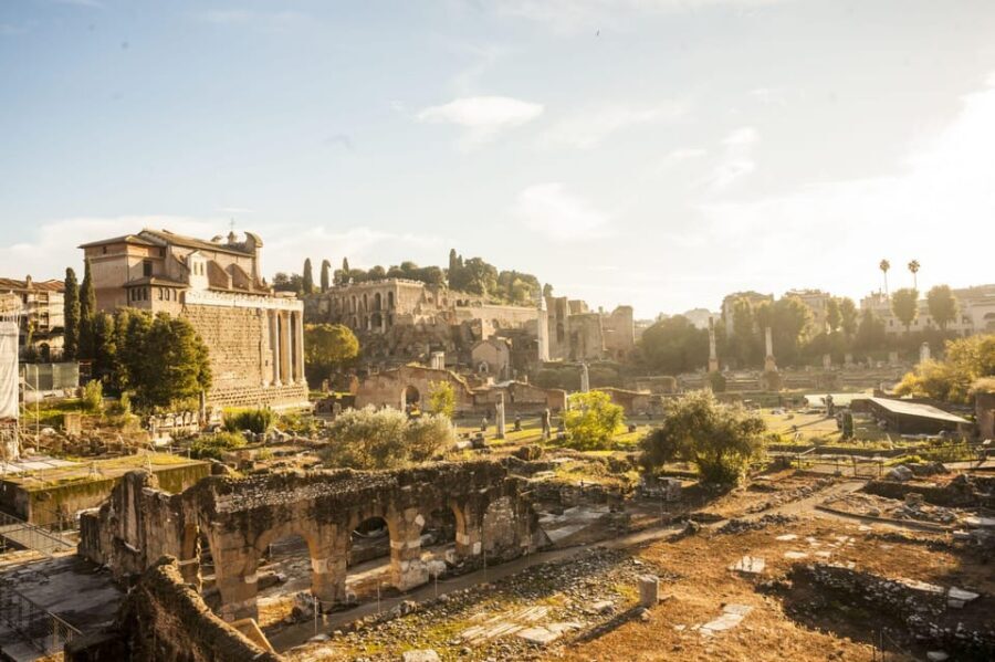Rome: Colosseum, Forum, Palatine Hill Entry & Audioguide App - Entering the Colosseum at Your Time Slot (Show Your Ticket, Not a Person)