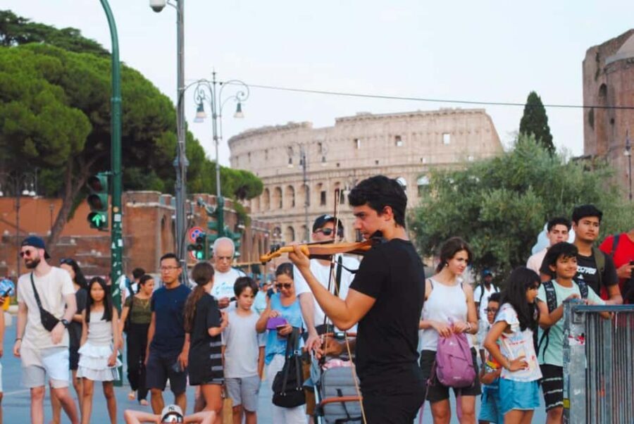 Rome: Colosseum, Forum & Palatine Hosted Entry Experience - Hosted Welcome and Skip-the-Line Entry at the Colosseum