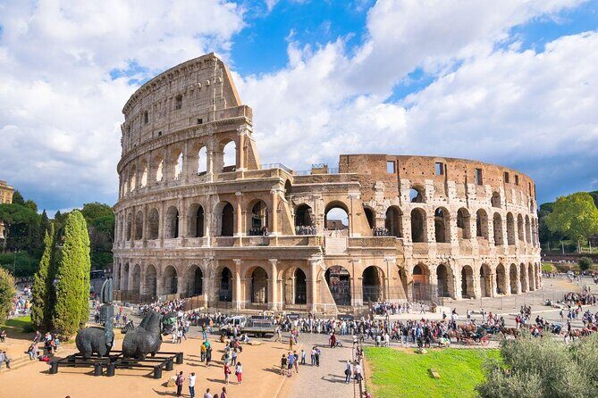 ROME: colosseum gladiator arena forum& palatine guided tour - Where to meet and how the timing usually feels