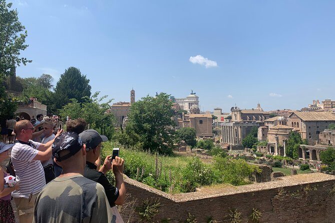 Rome: Colosseum, Palatine Hill and Roman Forum Group Tour - Entering The Colosseum With Reserved Access