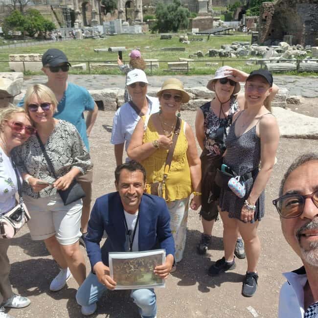 Rome: Colosseum, Palatine Hill and Roman Forum Guided Tour - Meeting at Santi Cosma e Damiano: Finding Your Group Without Stress