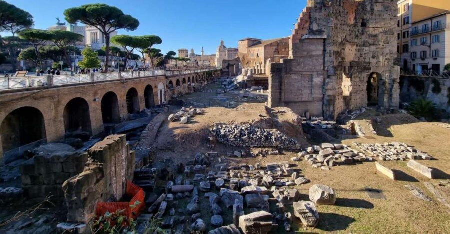 Rome: Colosseum, Palatine Hill and Roman Forum Guider Tour - What’s included, what you must handle, and what to pack