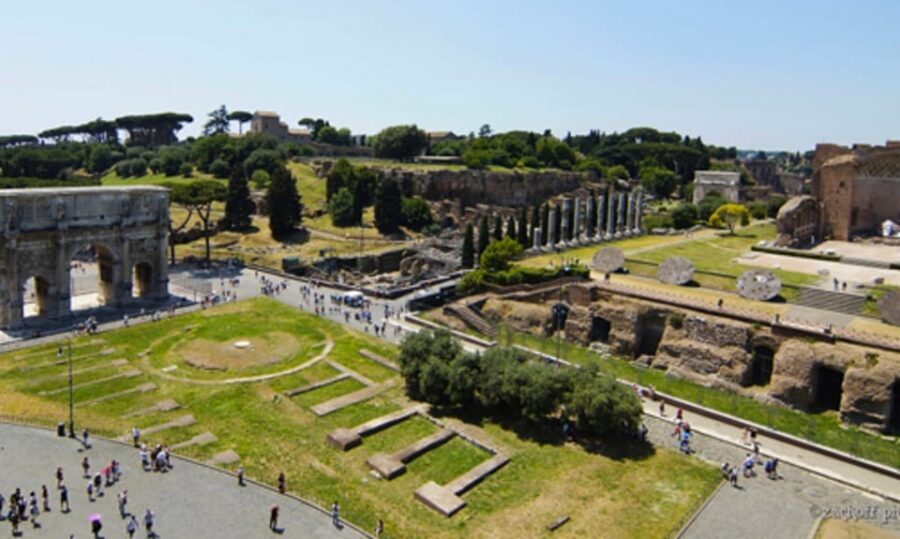 Rome: Colosseum, Palatine Hill, and Roman Forum Tour - Small rules that save big headaches