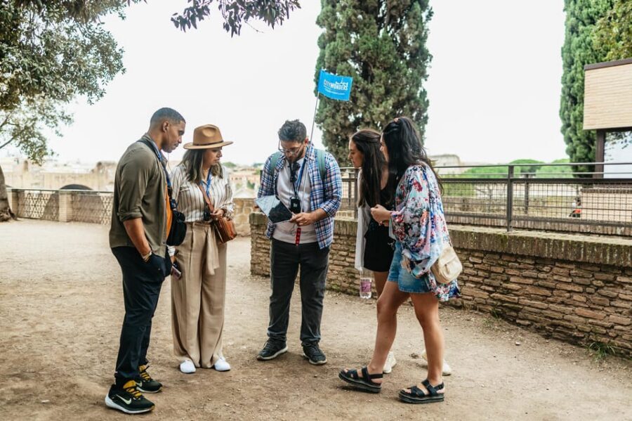 Rome: Colosseum, Palatine Hill & Roman Forum Guided Tour - FAQ