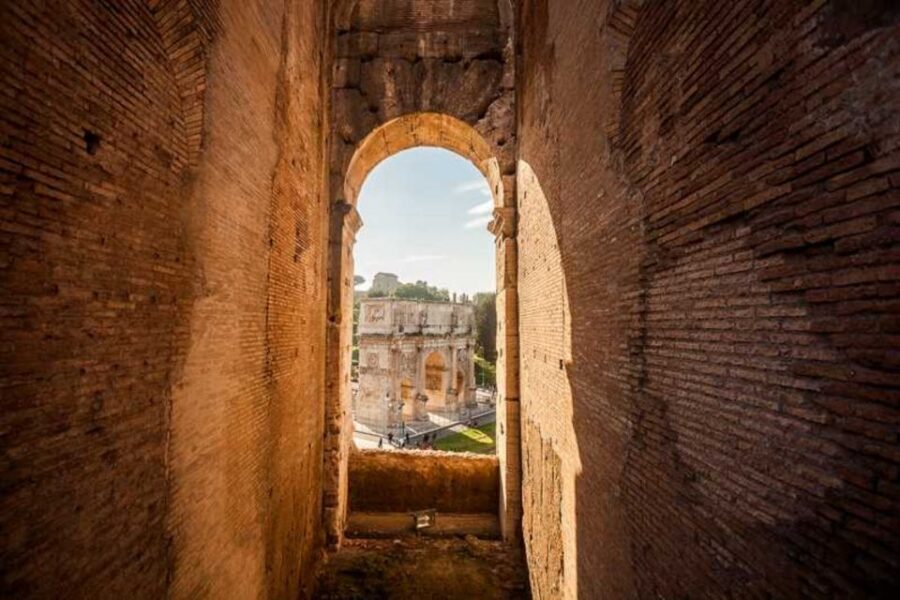 Rome: Colosseum, Palatine & Roman Forum Tour w/Entry Ticket - Second Level Views: Better Sightlines and How the Building Works