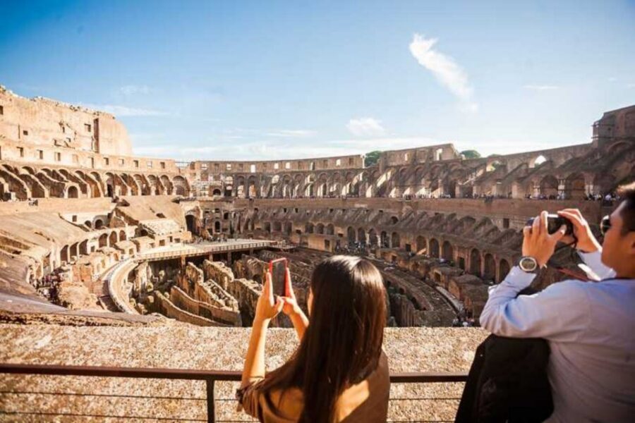 Rome: Colosseum, Palatine & Roman Forum Tour w/Entry Ticket - The Guided Walk Inside: Gladiator Stories on the First Level
