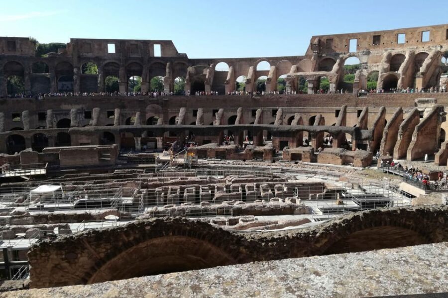 Rome: Colosseum, Roman Forum & Palatine Hill Tour - What to bring (and what to leave behind) for a smooth visit