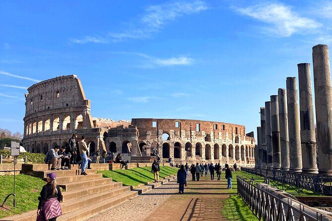 Rome: Colosseum, Roman Forum & Palatine Hill Visit + Audio Guide - Quick hits before you go