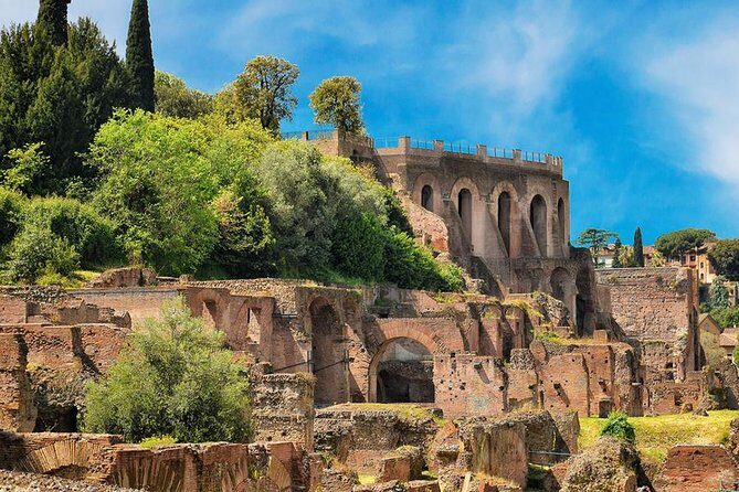 Rome: Colosseum, Roman Forum & Palatine Hill Visit + Audio Guide - Pacing, group size, and when this setup fits you