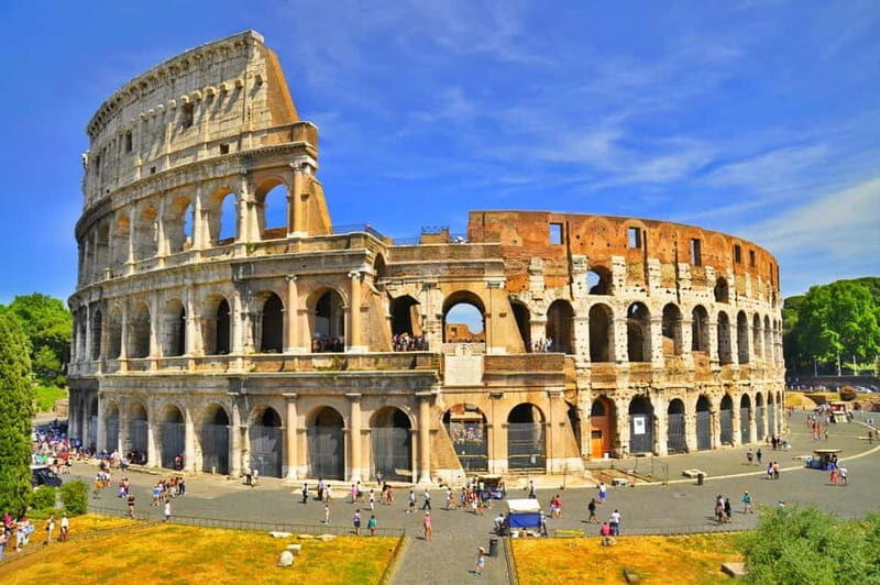 Rome: Colosseum & Roman Forum Private Tour | Optional Arena - Entering the Colosseum: the difference a guide makes