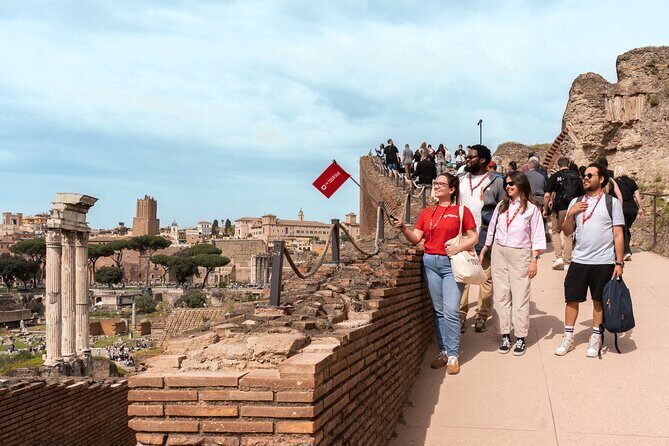 Rome: Colosseum with Roman Forum & Palatine Hill Guided Tour - Guides and audio: why the story matters here