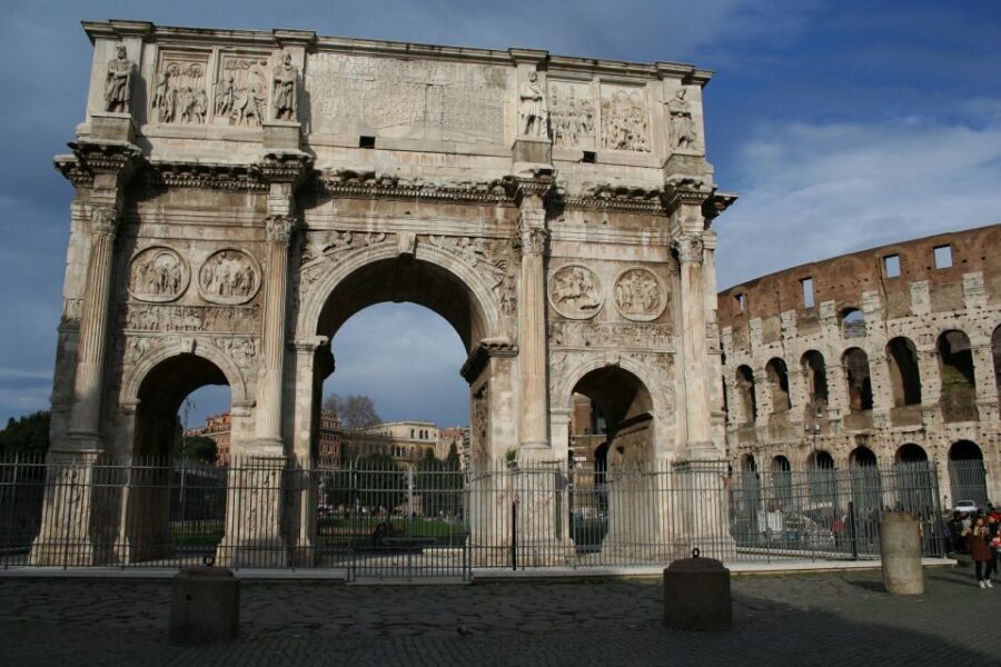 Rome: Explore the Colosseum and Roman Forum, Half-Day Tour - Things to Watch During the Walk (So You Don’t Lose the Thread)