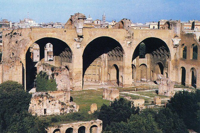 Rome: Guided Group Tour of Colosseum, Roman Forum & Palatine Hill - Price and value: why $65.30 can be a good deal