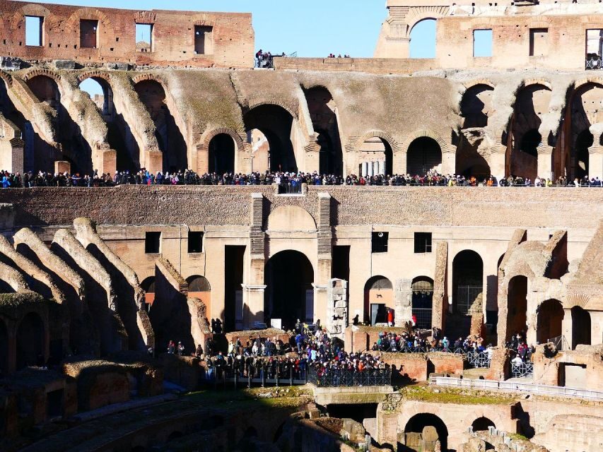 Rome: Private Tour of the Colosseum,Roman Forum and Palatine - Skip-the-Line Start at Colosseo Metro and Piazza del Colosseo