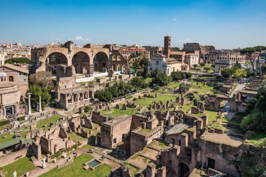 Rome: Ultimate Colosseum, Roman Forum & Palatine Hill Tour - Inside the Colosseum, Floors 3–5: gladiators without the fog of legend