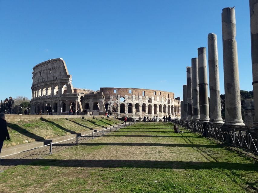 Rome: Vatican, Colosseum & Main Squares Tour w/ Lunch & Car - Smart pickup and a stress-free start in central Rome