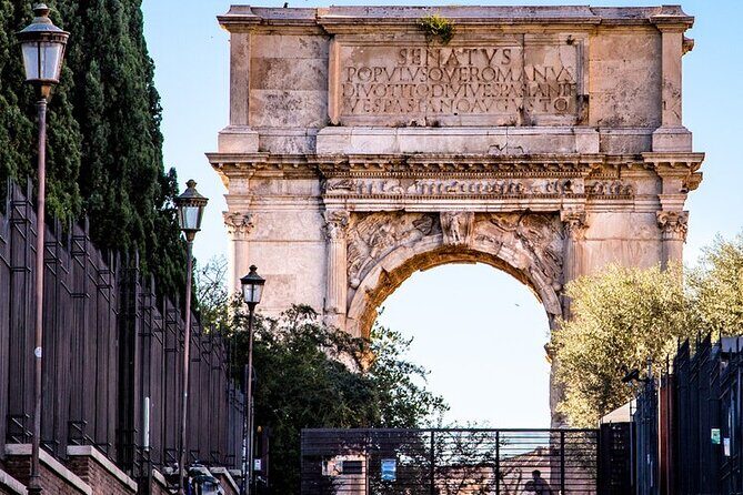 Small Group Tour: Colosseum & Roman Forum with Arena Floor Access - Timing, walking, and rain: what to expect in real Rome