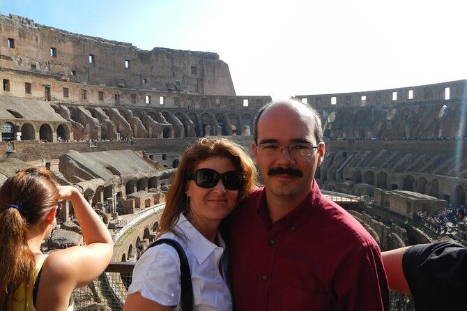 Walking Tour of the Colosseum, the Roman Forum and Palatine Hill - The meeting point: Arch of Constantine, then back again